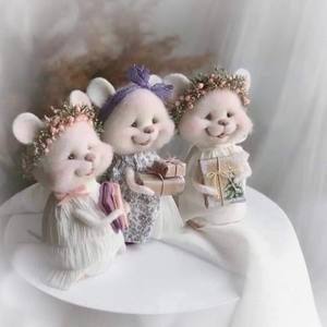 Meet your Posher, Cynthia